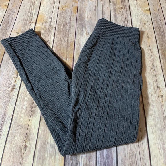 Pants - 🎉SALE!!! Cozy fleece lined knit leggings - M Pants - 🎉SALE!!! Cozy fleece lined knit leggings - M